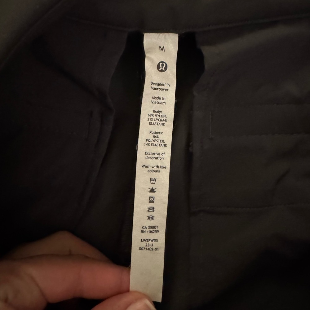 LULULEMON Men’s Stretch Luxtreme Pants Size Medium - Picture 14 of 14